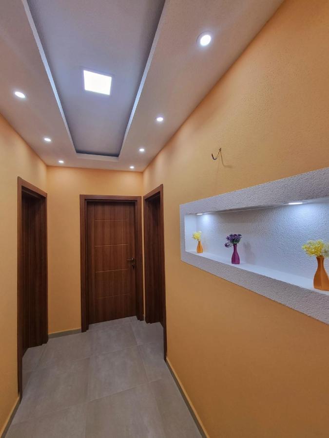 Grandino Holiday Rooms&Apartments Ulcinj Bagian luar foto